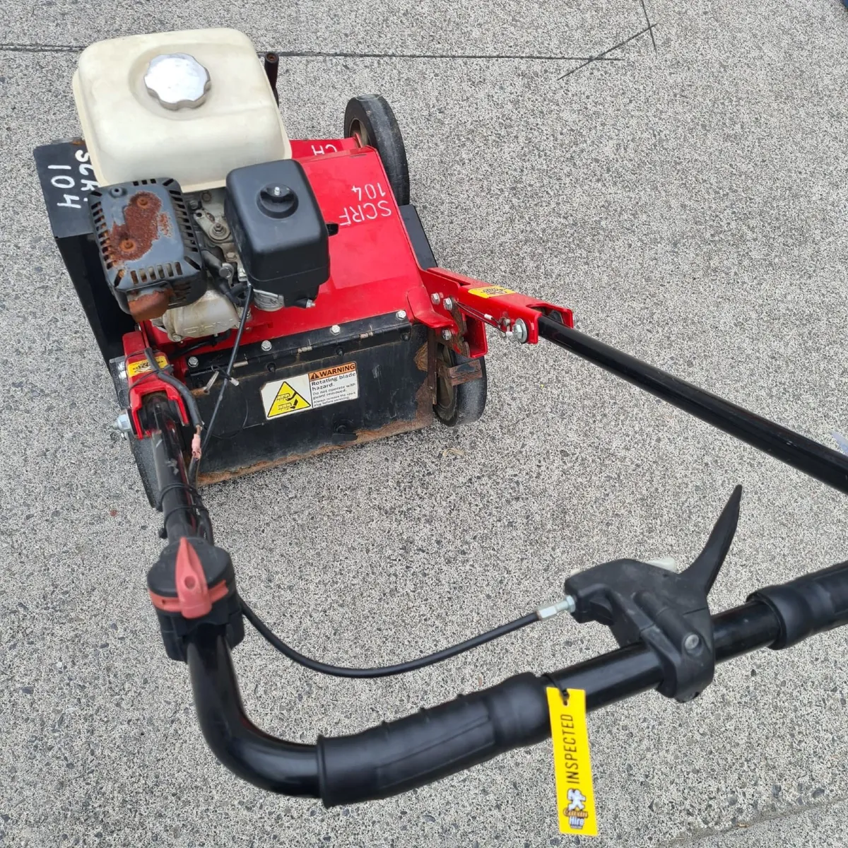 Lawn Scarifier Honda petrol engine, used - Image 4