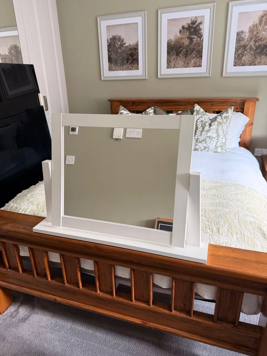 White Wooden Dressing Table Mirror – Freestanding - Image 3
