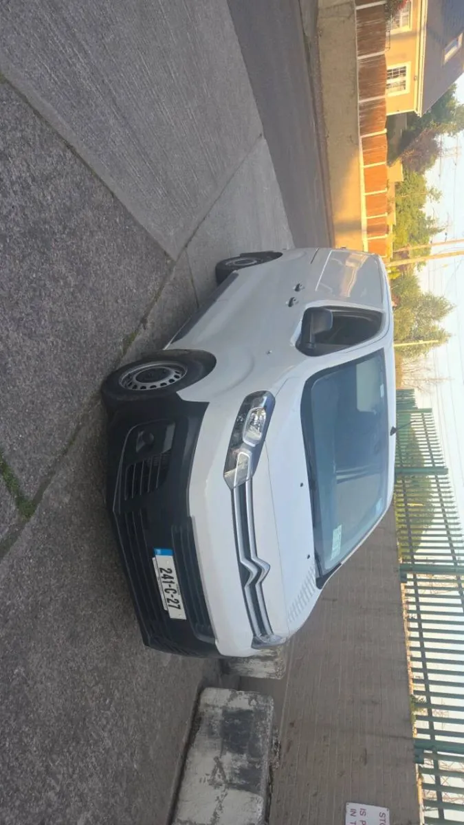 Citroën Dispatch - Image 1