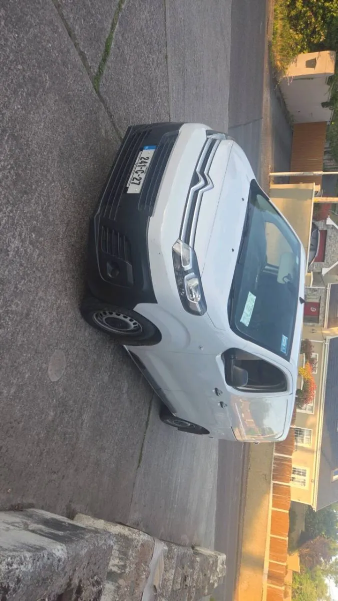 Citroën Dispatch - Image 2