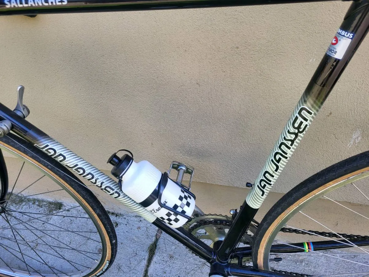 Classic Racer - Image 3