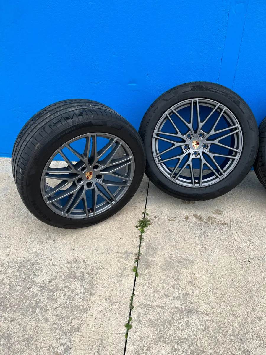 Porsche Cayenne 21 rs Spyder Design Wheels Grey - Image 2
