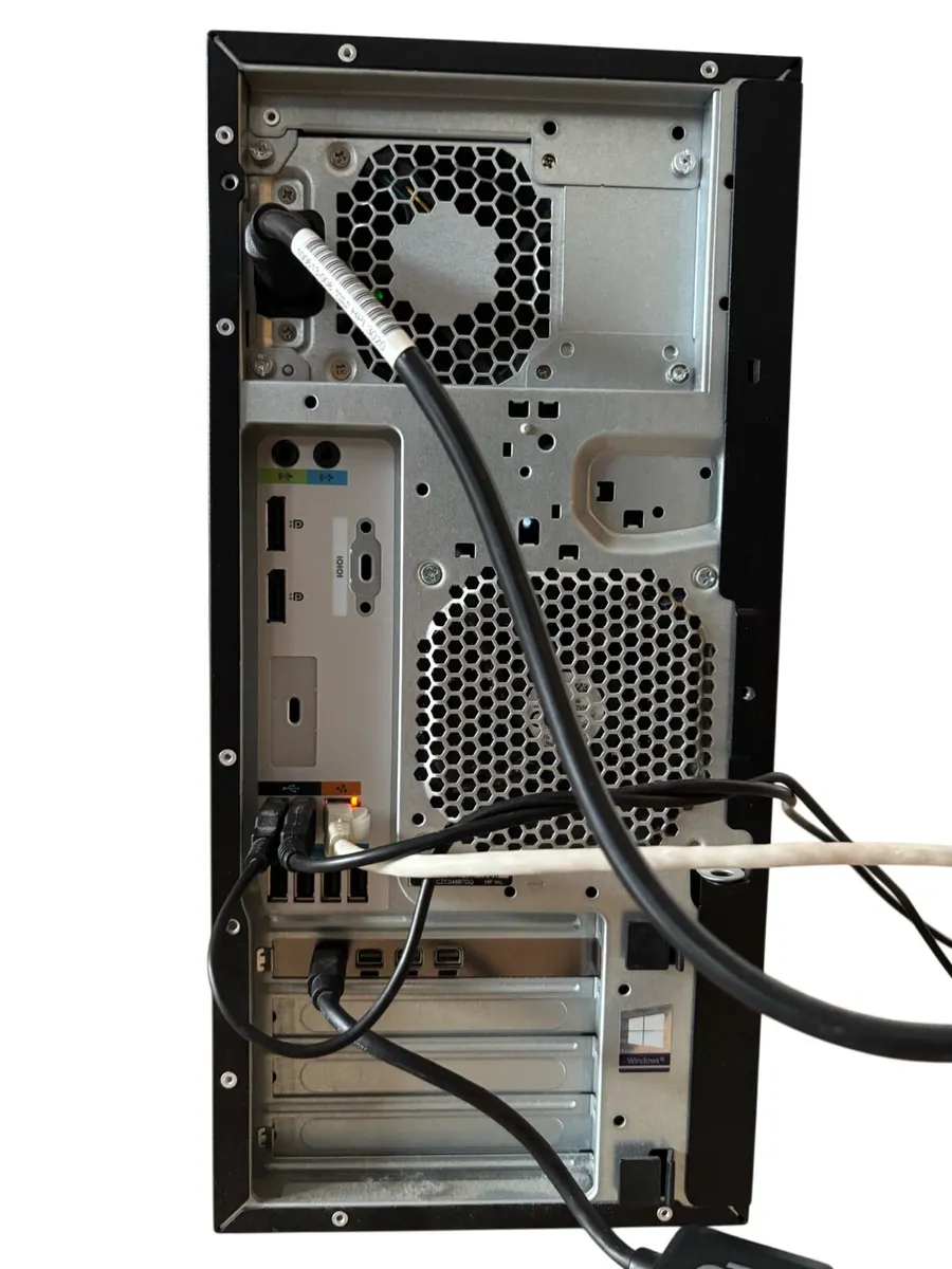 HP Z2 Tower G4 Workstation - Image 2