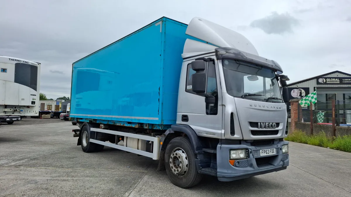 2013 Iveco 180 E25 , Demount Box Body - Image 1