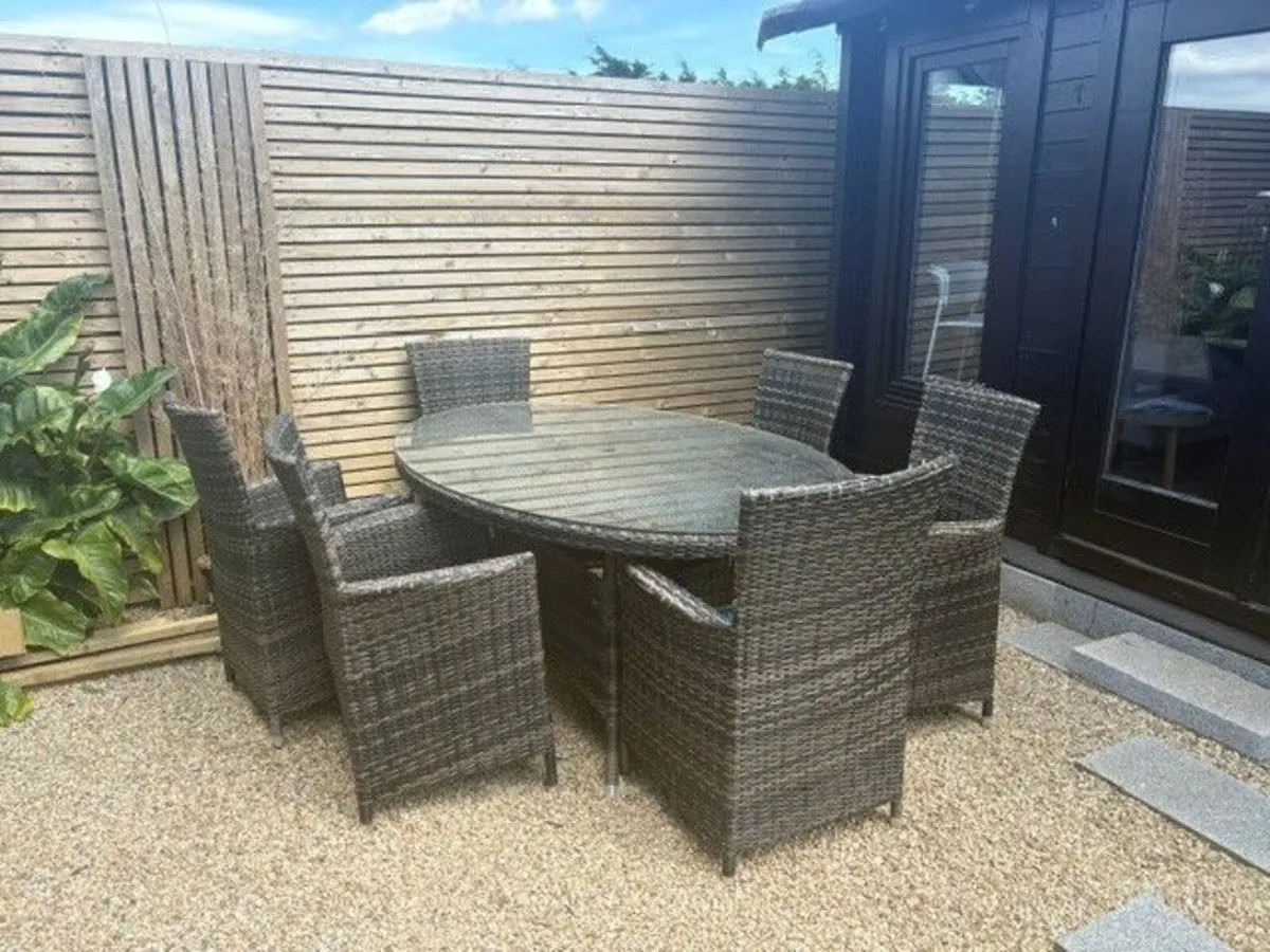 Garden Furniture - Image 3
