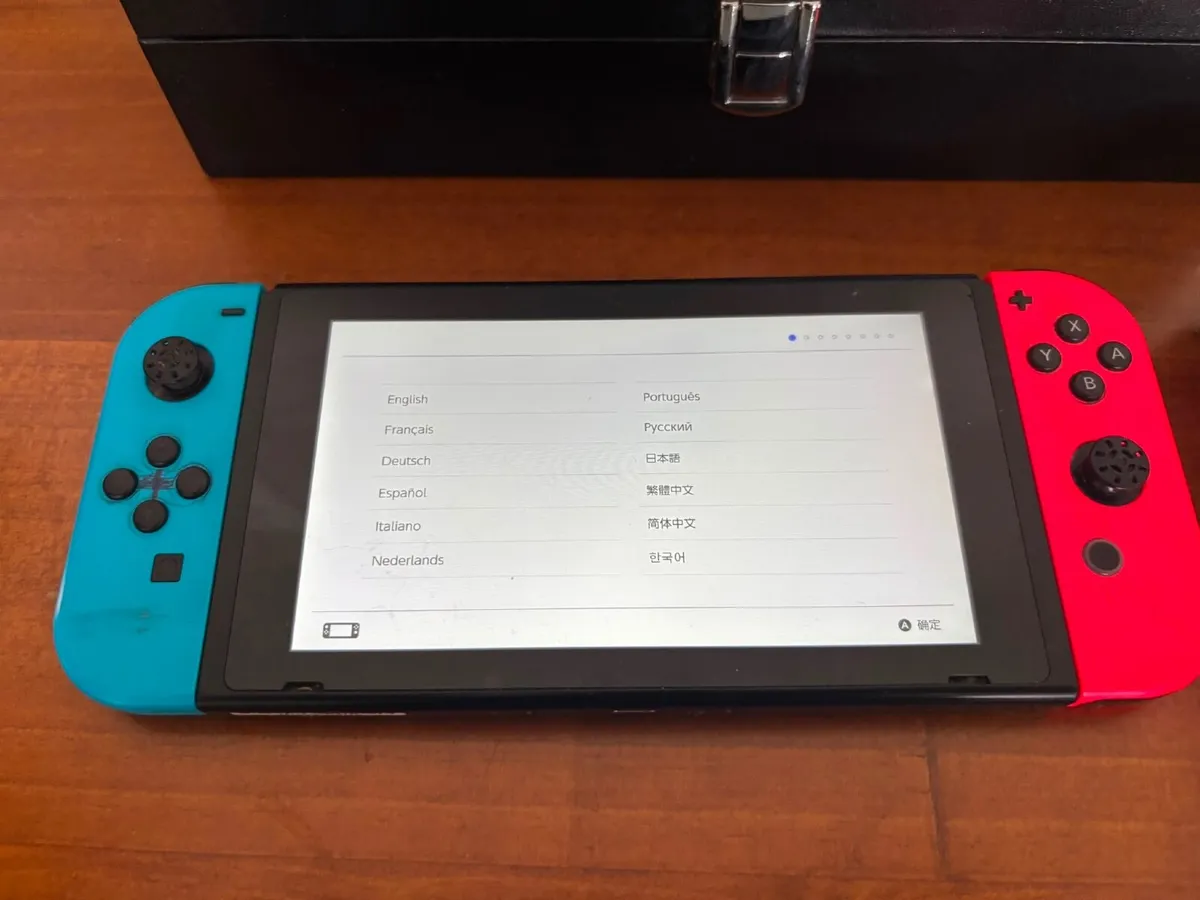 Nintendo Switch - Image 1