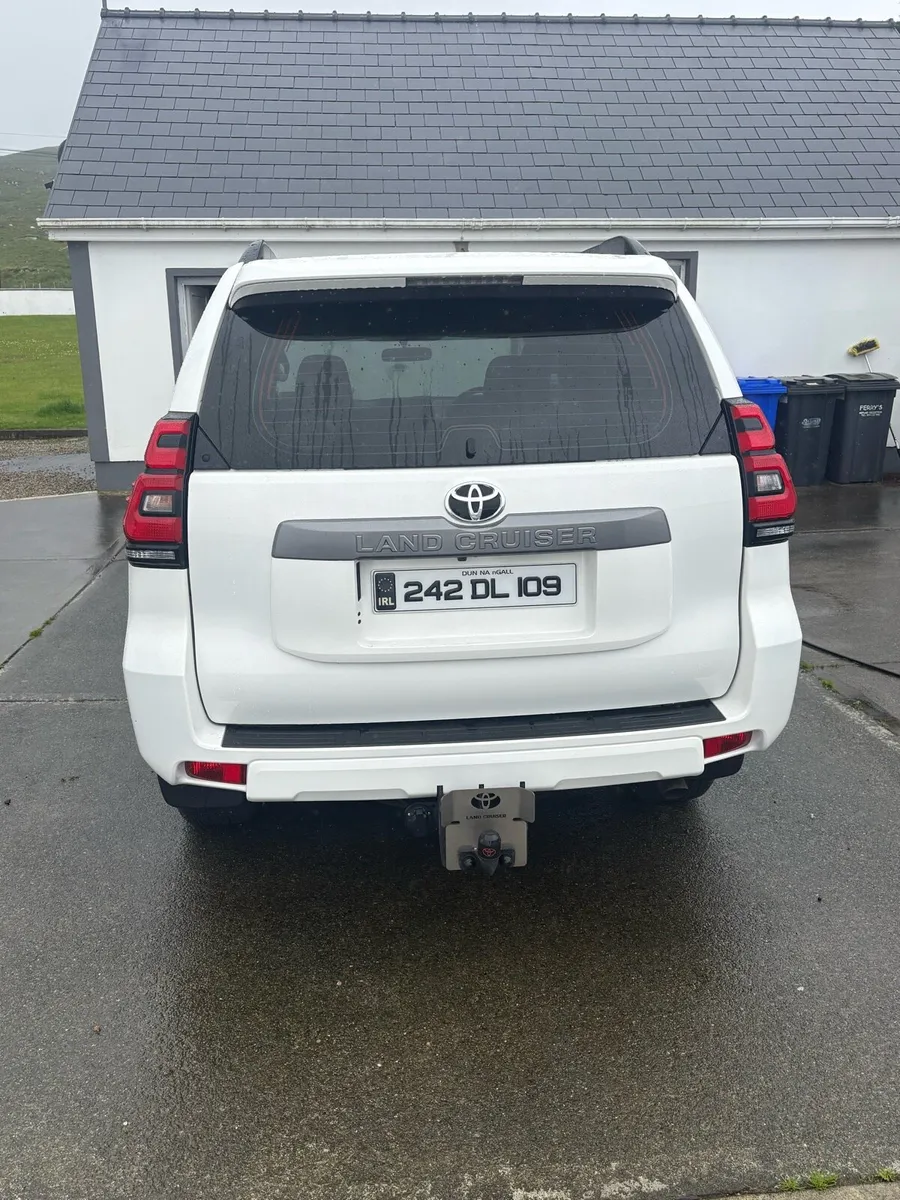 Toyota landcruser - Image 4