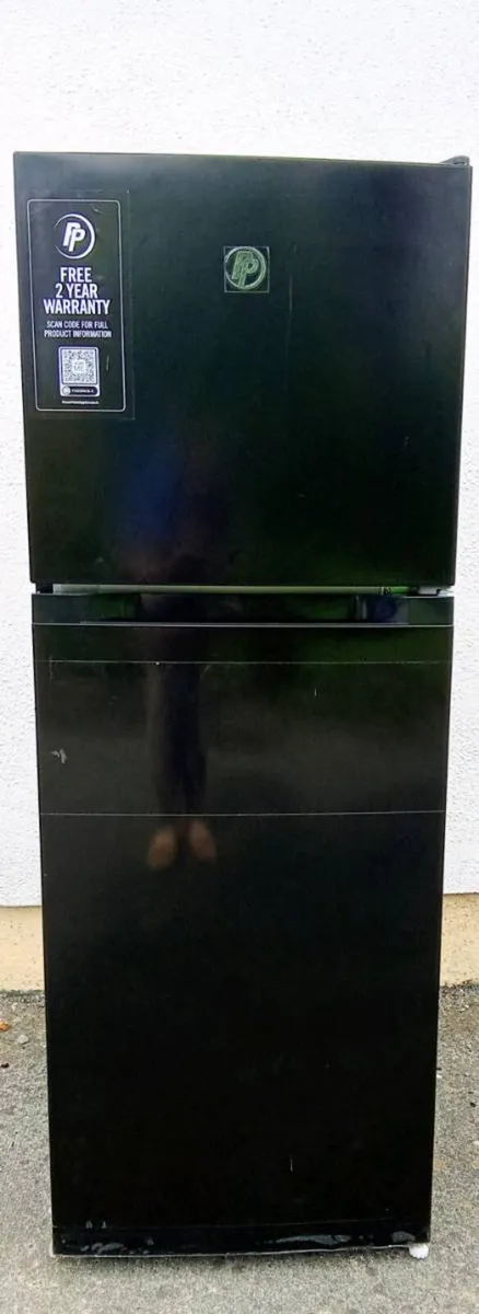 Fridge freezer - Image 1