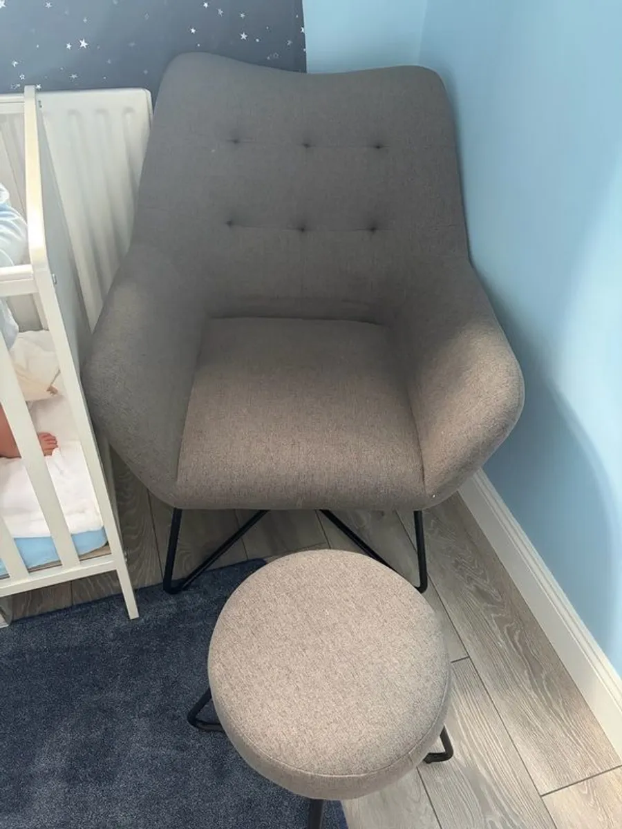 chair - Image 3