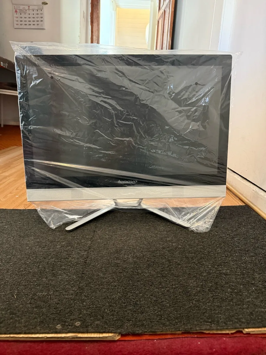 Computer - Image 1