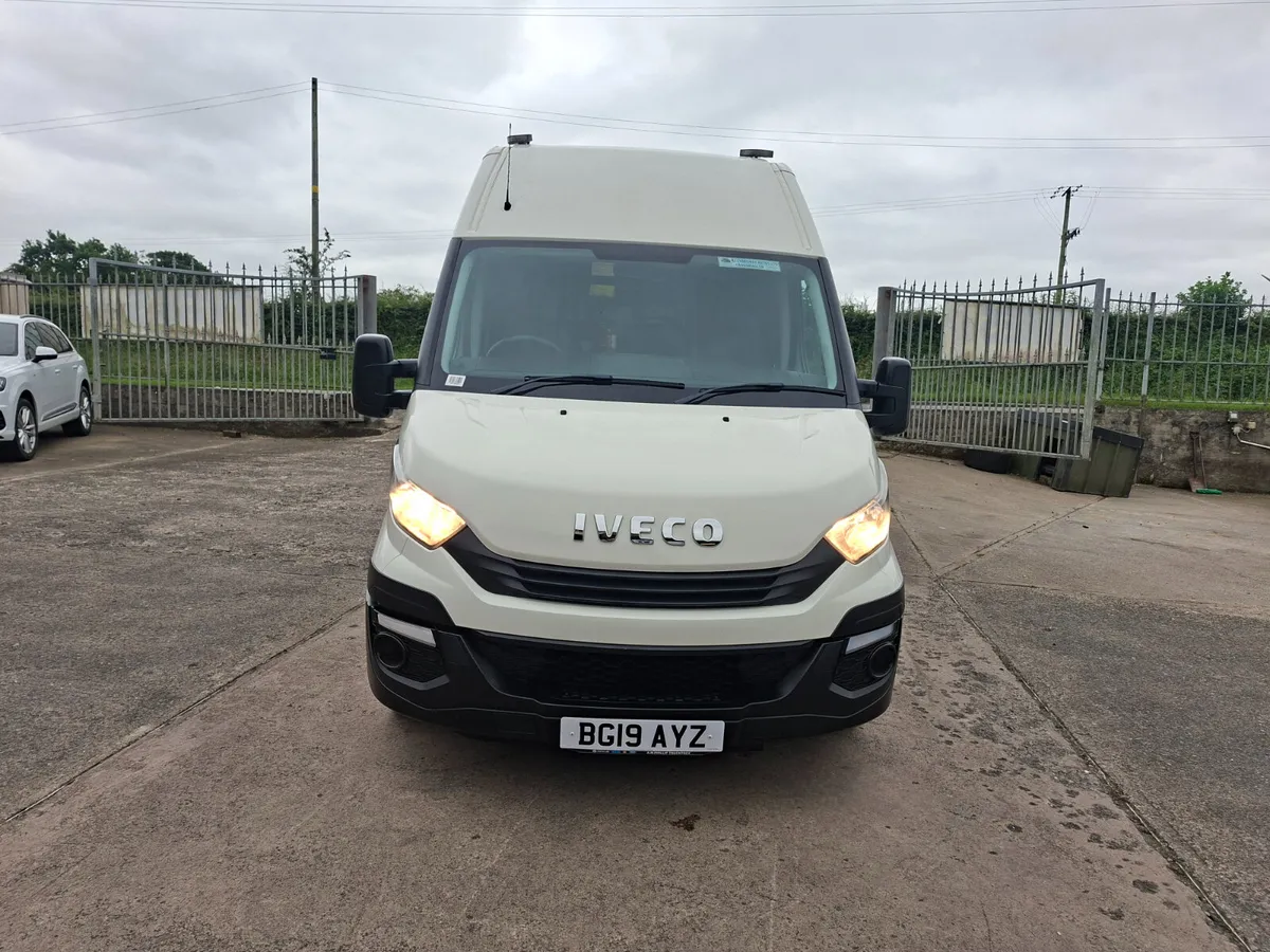 2019 IVECO DAILY COMPRESSOR AND GENERATOR VAN - Image 2