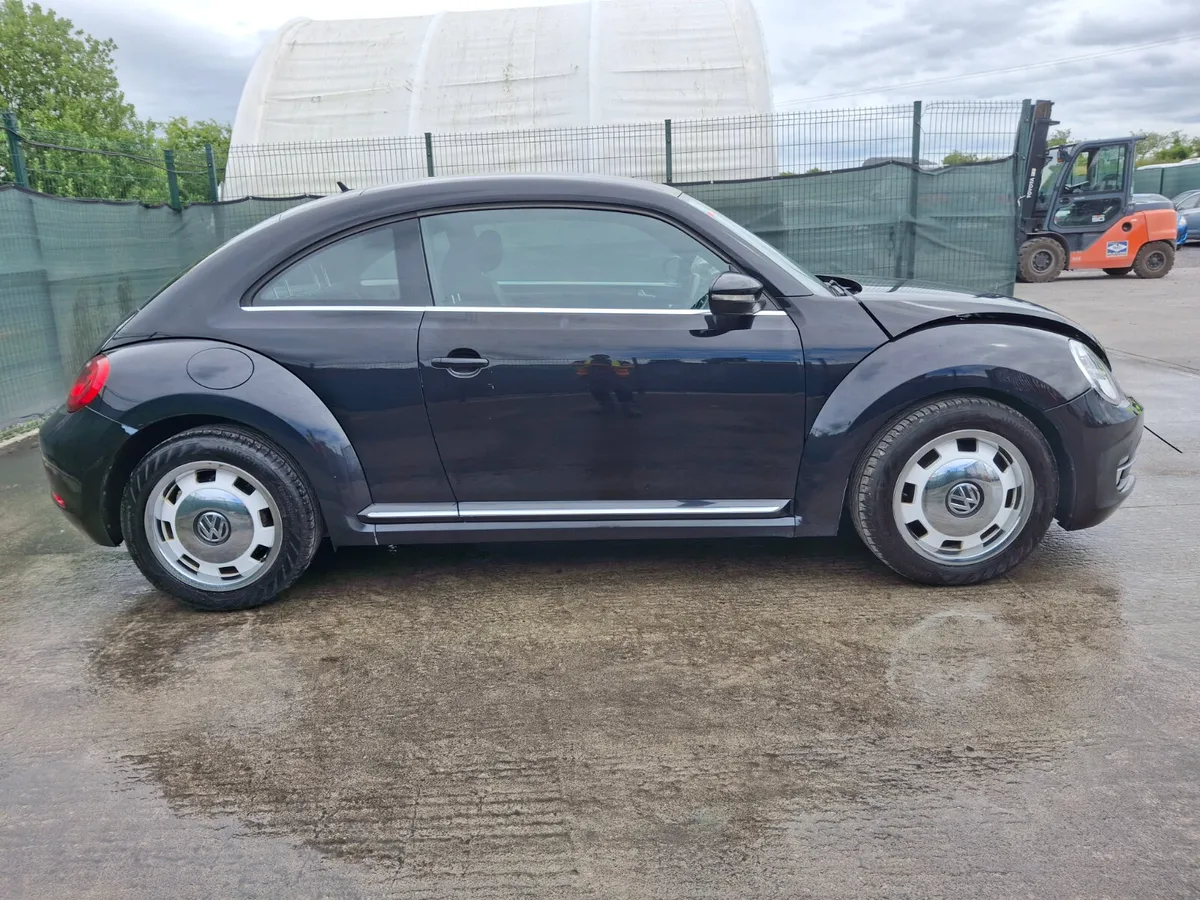 162 Volkswagen Beetle  Design  2.0 TDI - Image 1