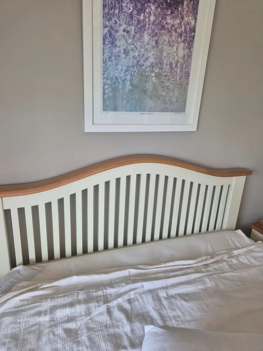 Bed & Bedside Lockers - Image 3