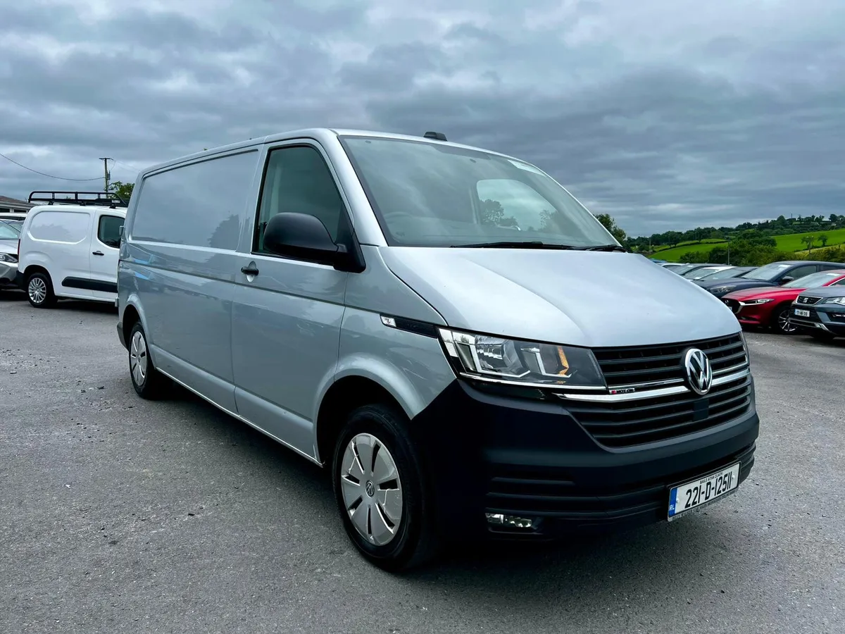 Volkswagen Transporter 2022 4 Motion - Image 1