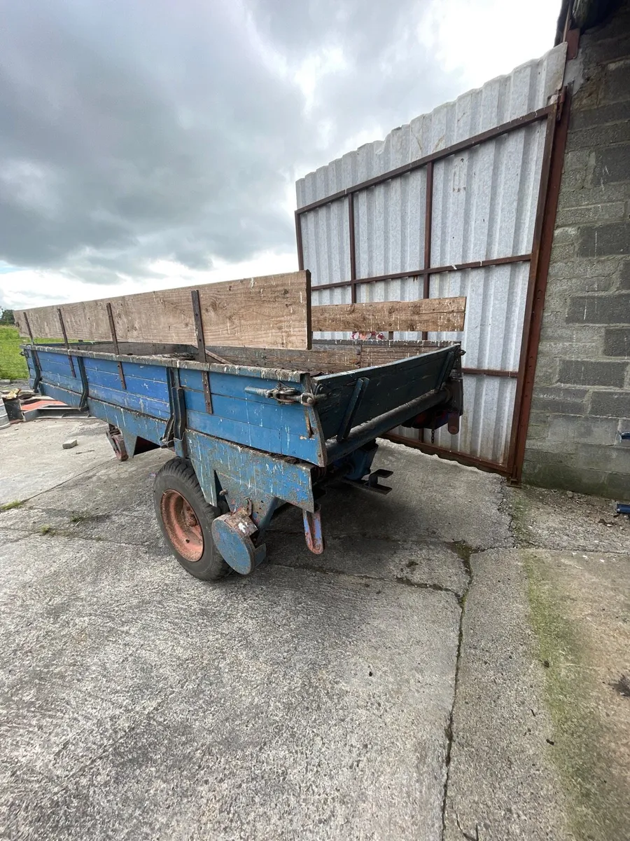 Turf trailer with rotating floor - Image 2