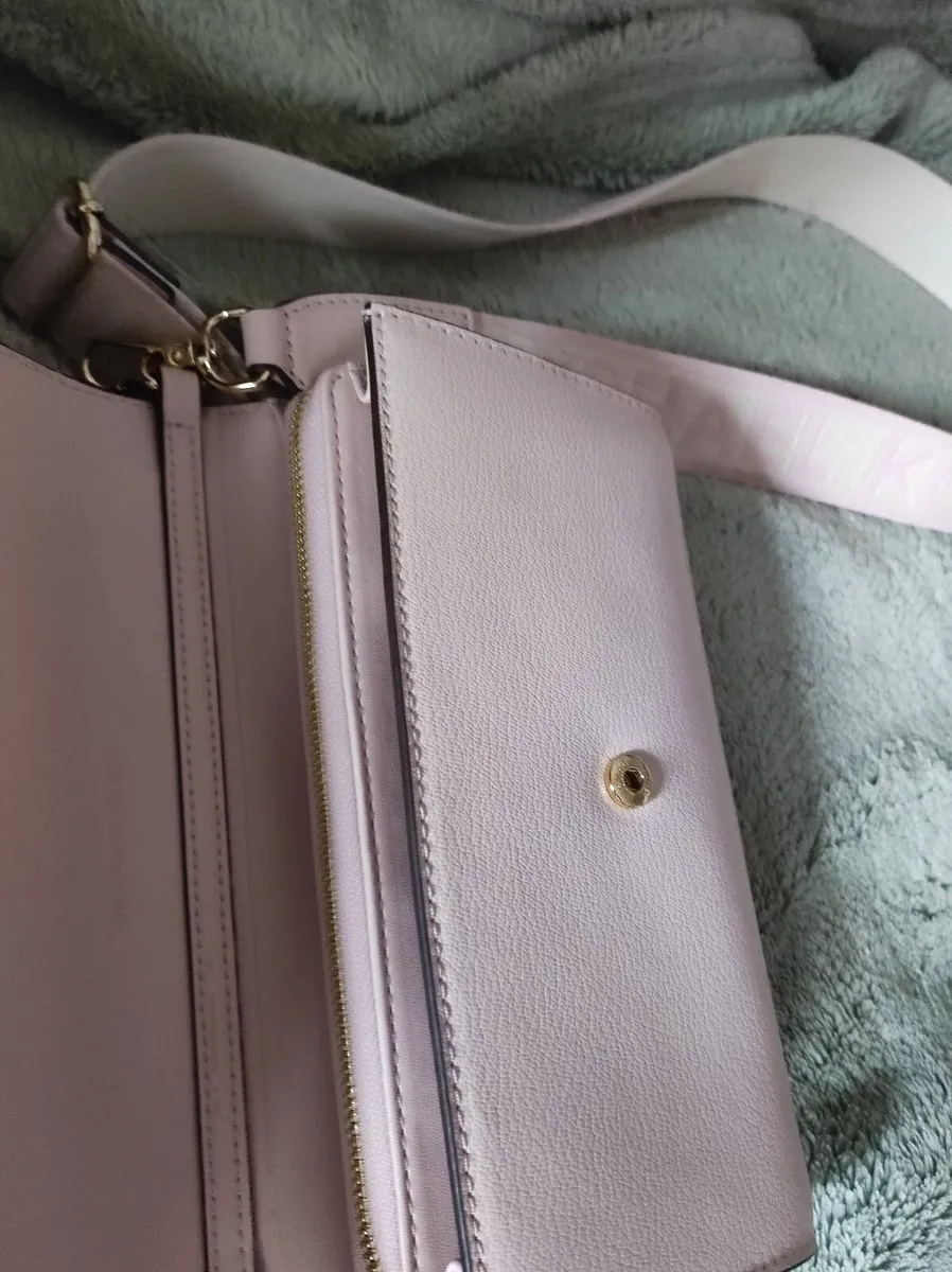 Michael Kors Cross body bag - Image 2