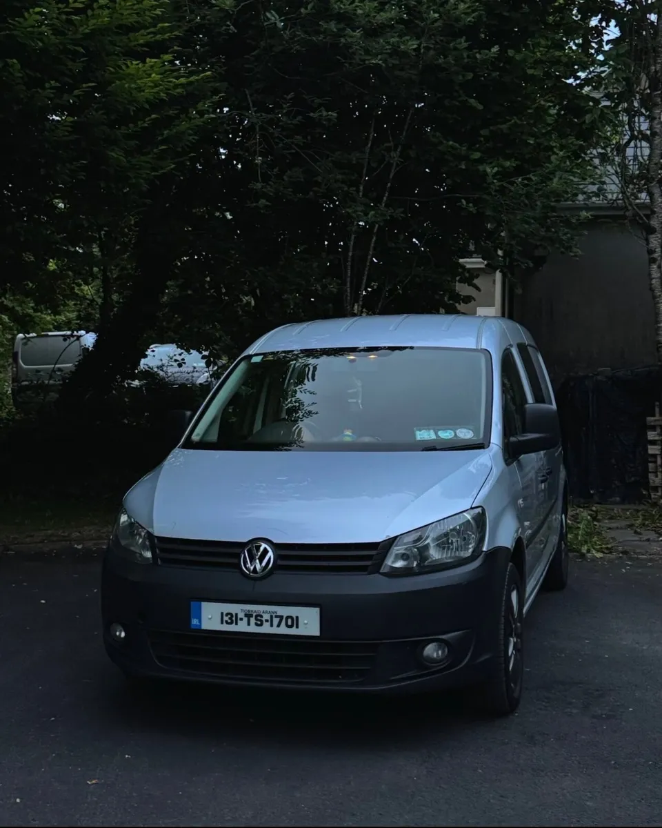 VW Caddy Maxi 1.6 TDI - 5 Seater Crew Cab - Image 3