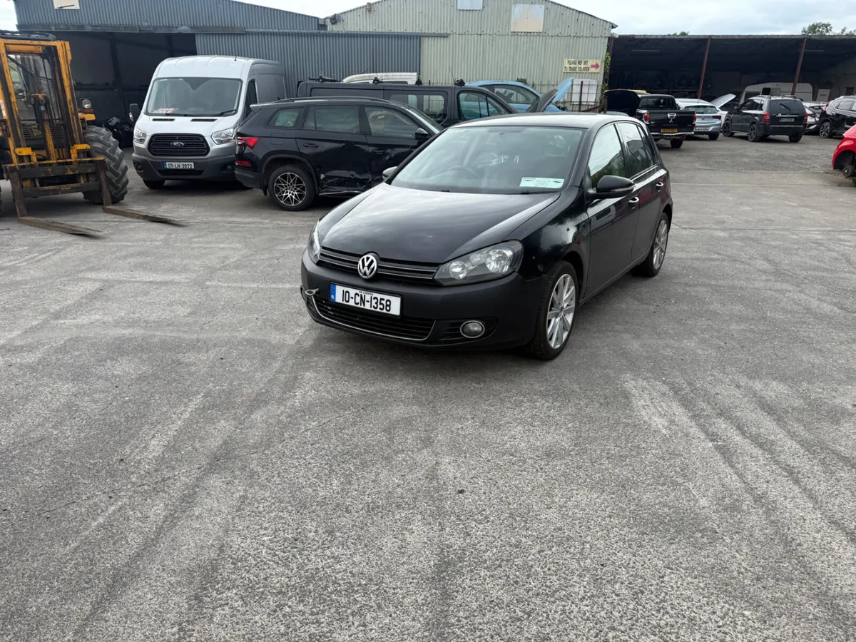 2010 VW Golf 1.6 TDI HighLine - Image 1