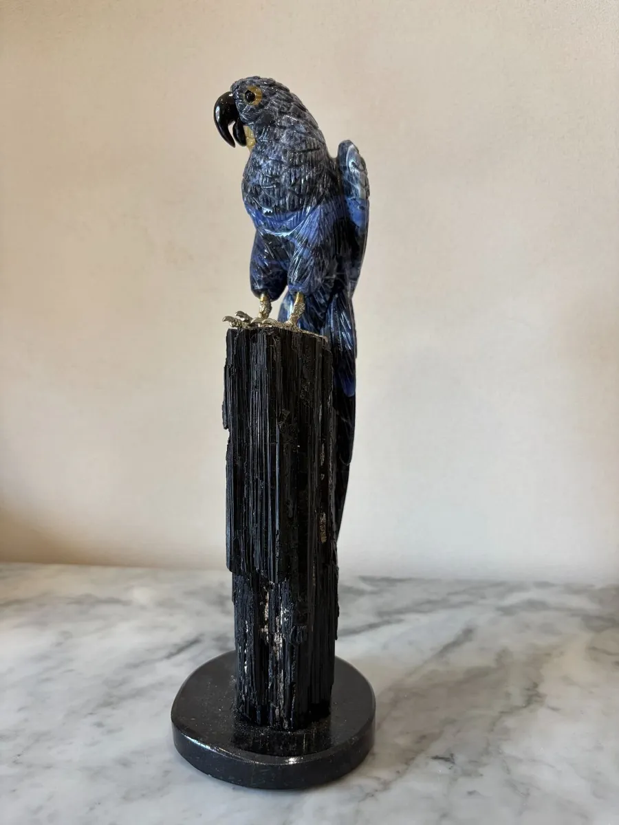 🦜 Large Hand-Carved Blue Sodalite Macaw - Image 2