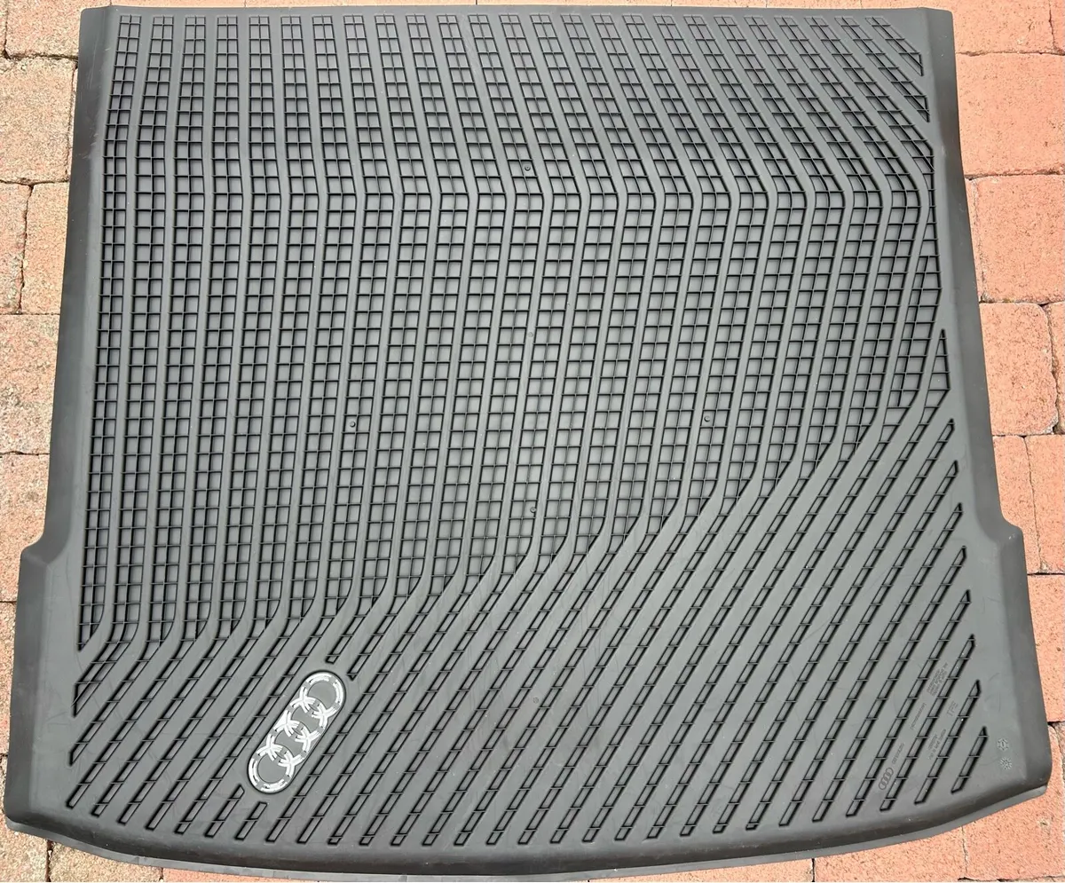 Genuine Audi Q6 e-tron Boot Liner / Mat - Image 4