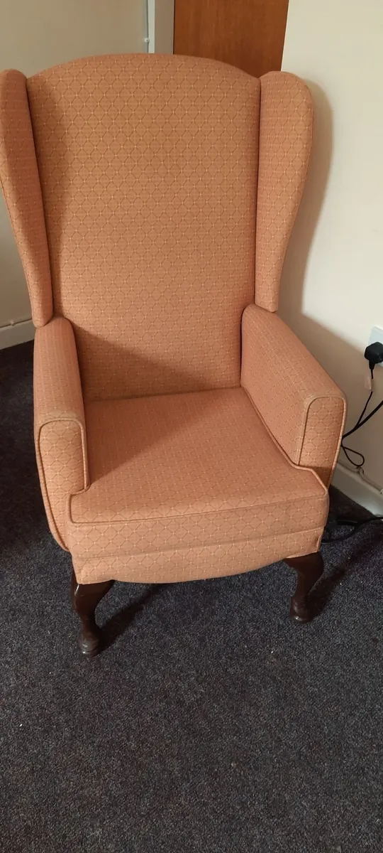 2 armchairs and 2 conservatory couches and chairs - Image 2