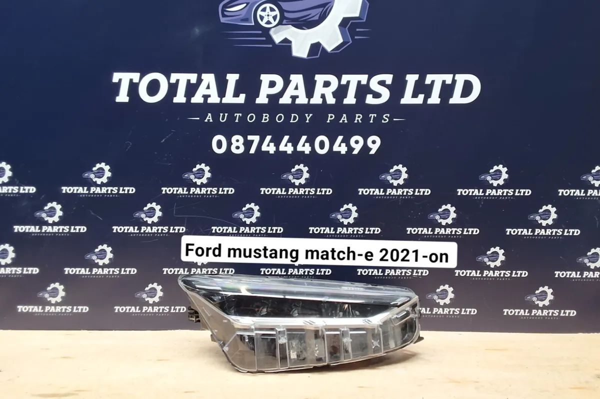 Ford body parts - Image 3