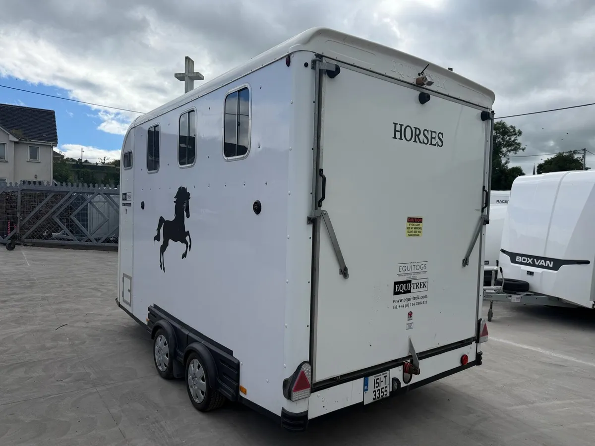Equi Trek Space Treka Horse Box - Image 2