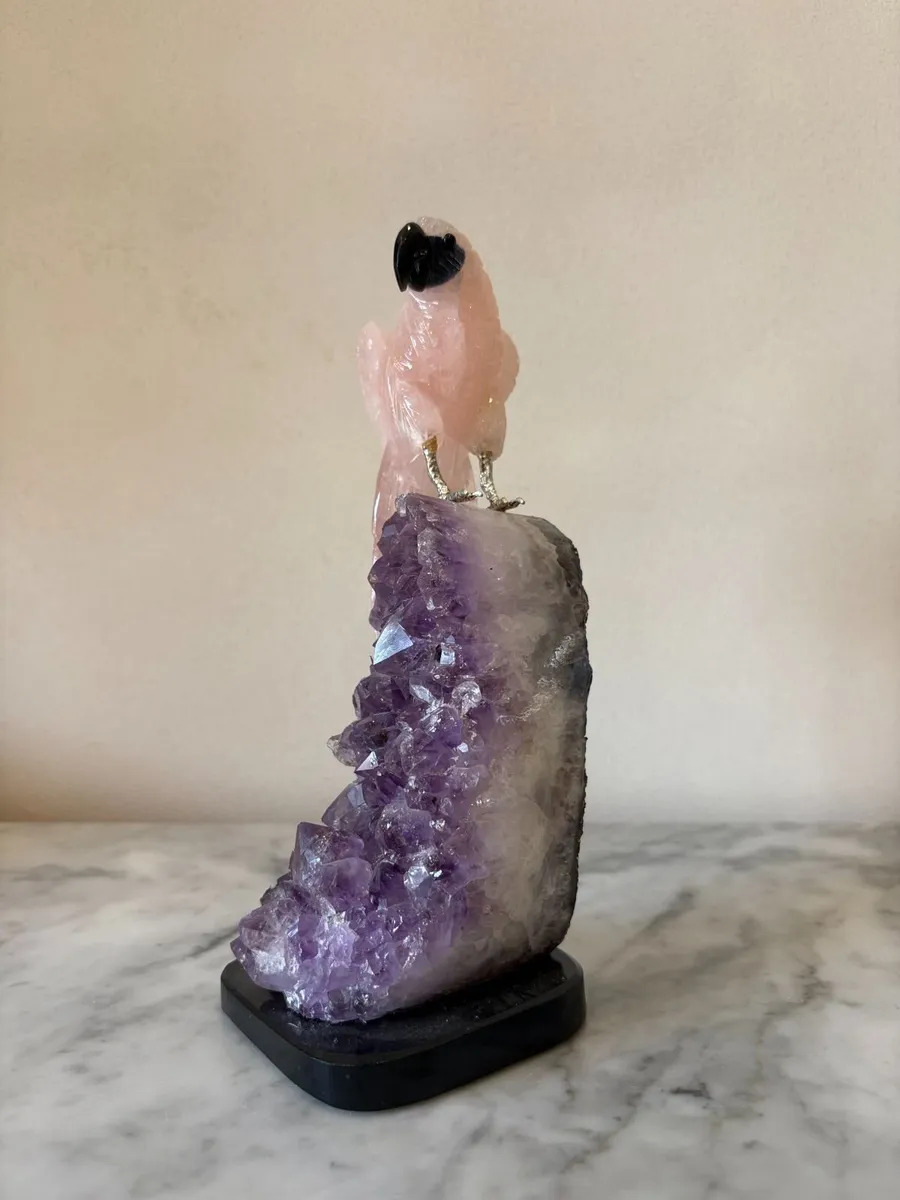 🌸 Rose Quartz Parrot on Large Amethyst Geode - Image 4
