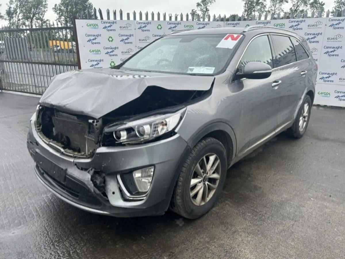 2016 KIA SORENTO 2.2D JUST IN FOR BREAKING - Image 2