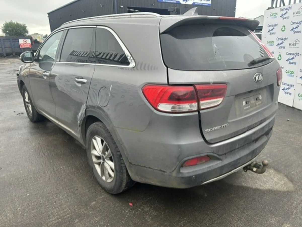 2016 KIA SORENTO 2.2D JUST IN FOR BREAKING - Image 3