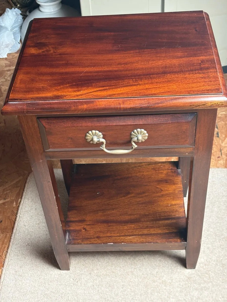 Mahogany lamp or bedside table