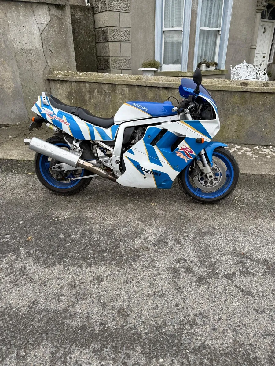 Suzuki Gsxr 1100 - Image 1