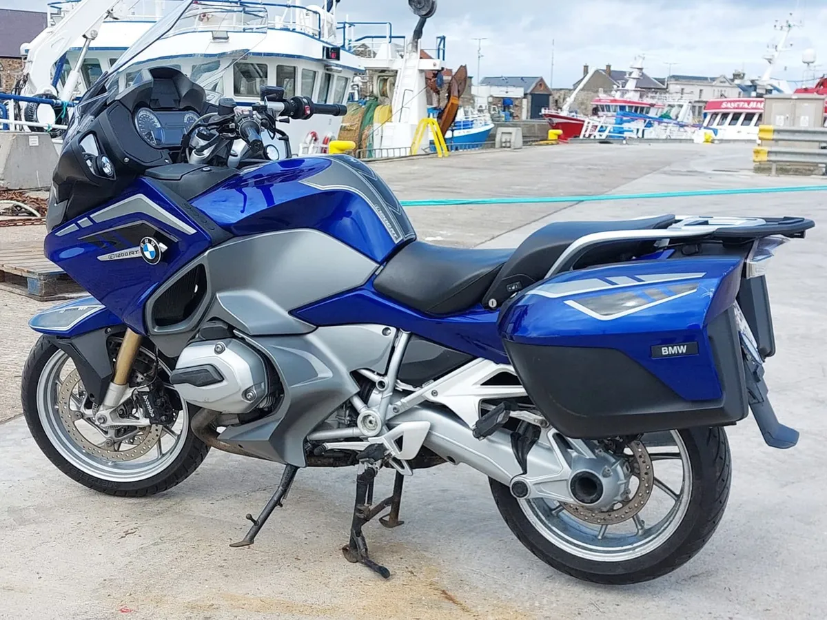 BMW R 1200 RT 2015 - Image 2