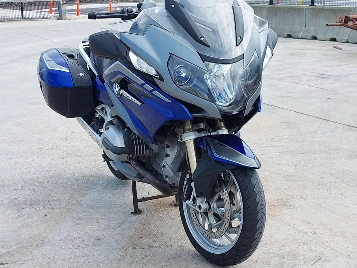 BMW R 1200 RT 2015 - Image 1