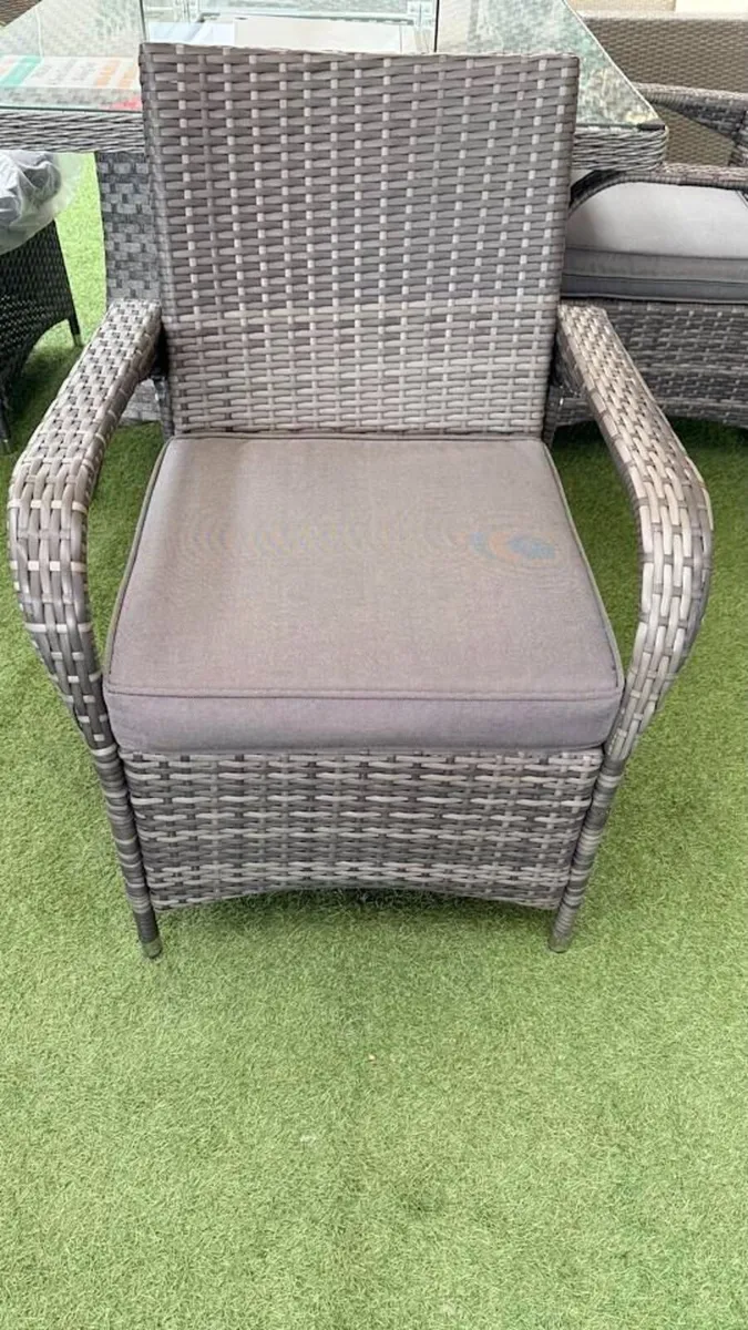 Outdoor Garden Furniture - Image 4