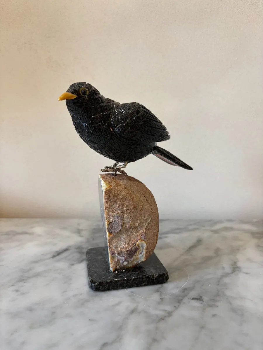 🐦 Hand-Carved Gemstone Blackbird on Crystal Geode - Image 4