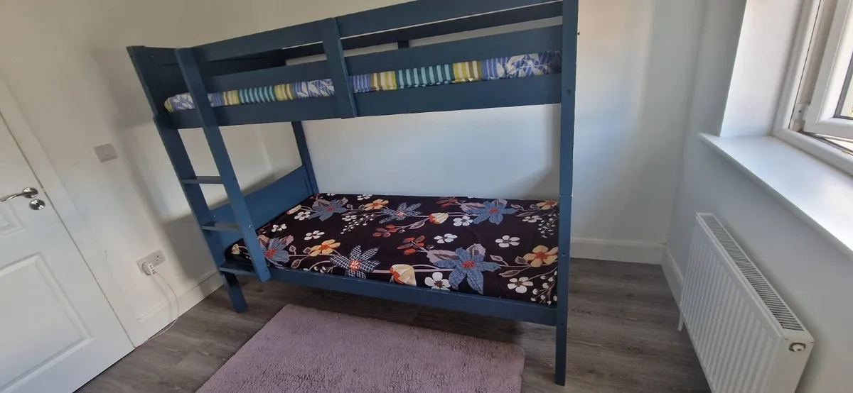 Bunkbed - Image 1