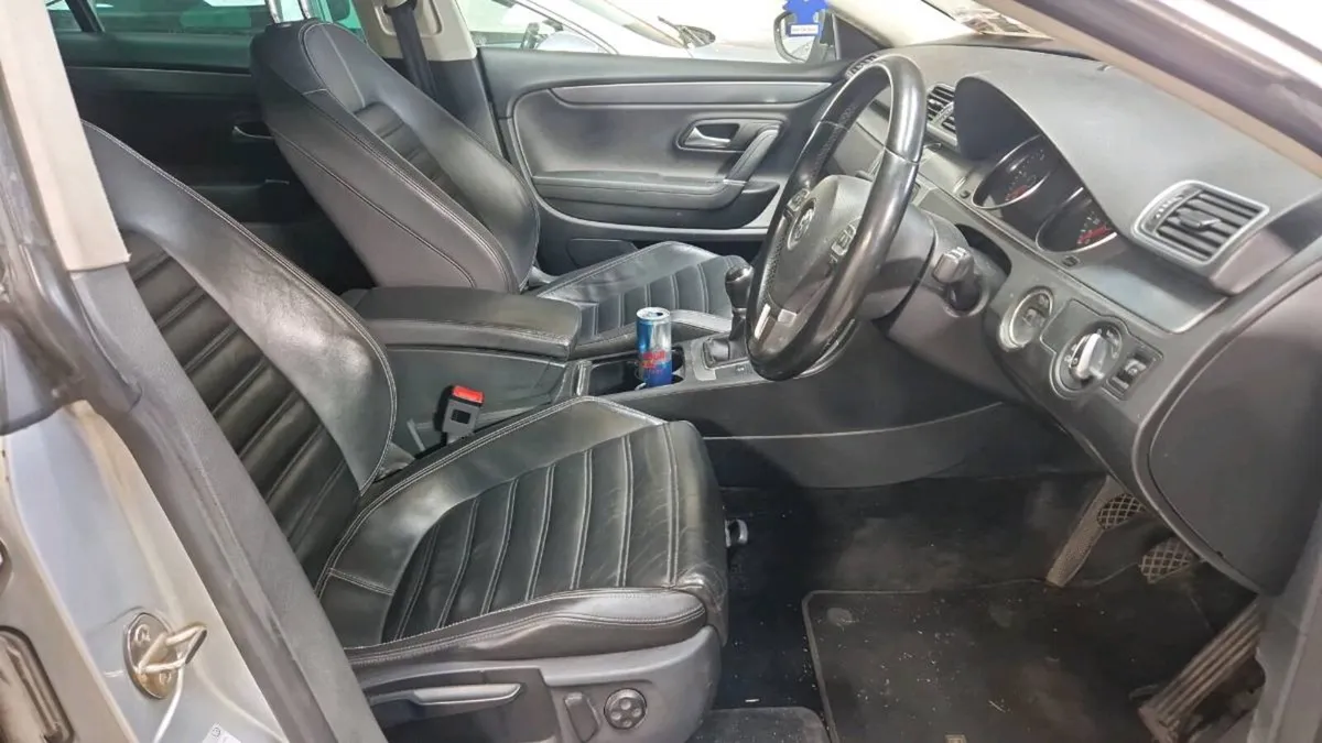 2013 Volkswagen CC Breaking. - Image 3