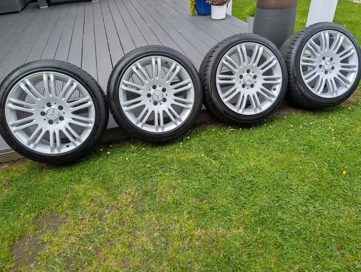 R18 5X112 OEM MERCEDES BENZ W211 E CLASS WHEELS - Image 3