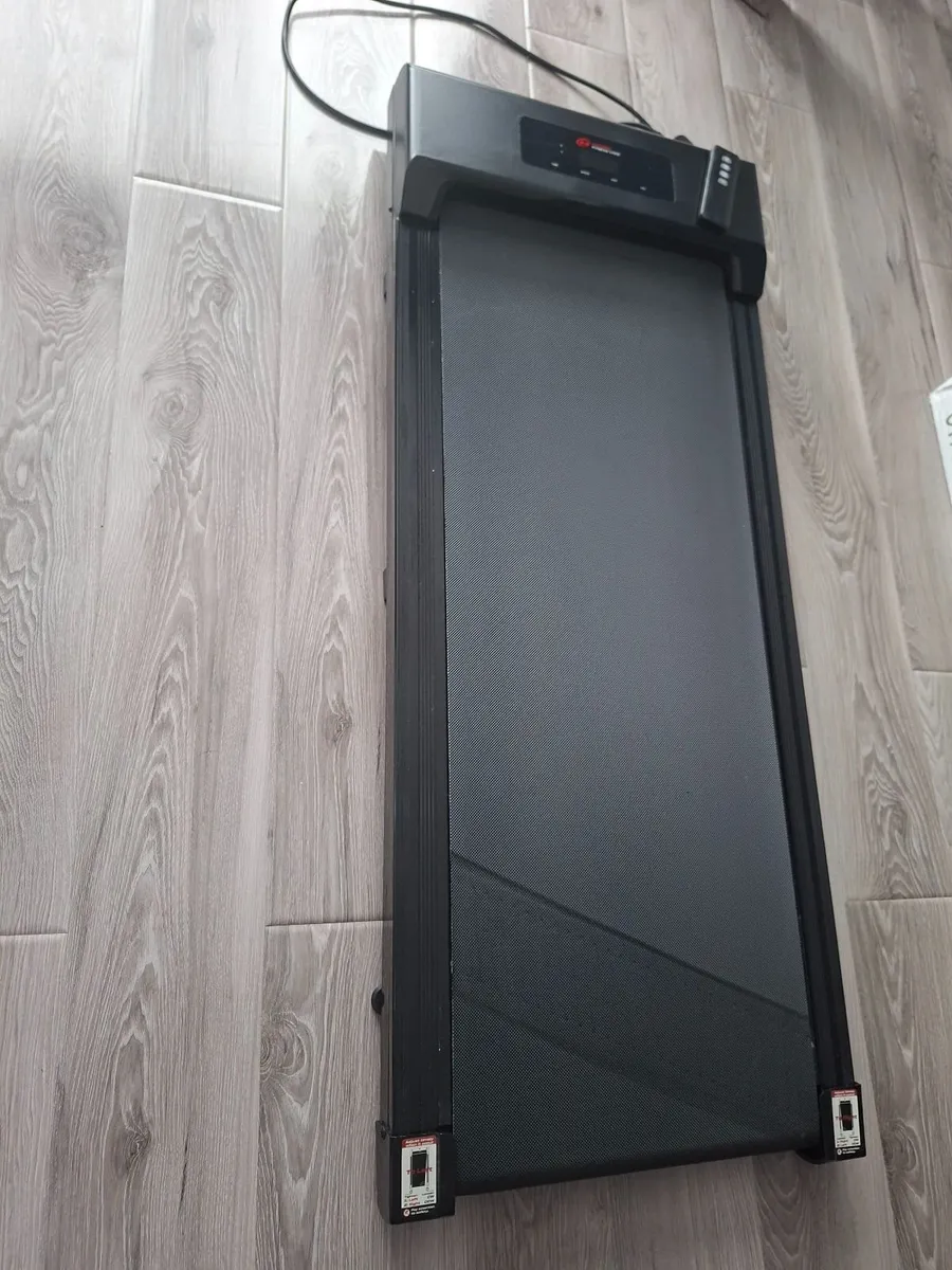 Treadmill - Image 1