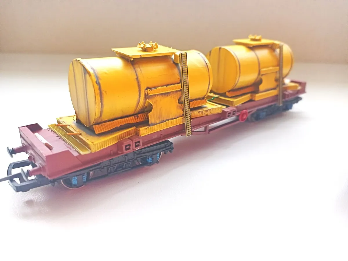 MODEL RAILWAY  IRISH  SPERRY  TANKERS - Image 4