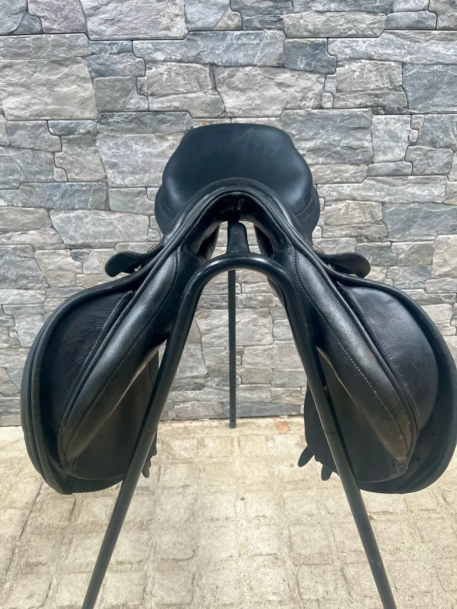 Albion Saddle 16.5” - Image 3