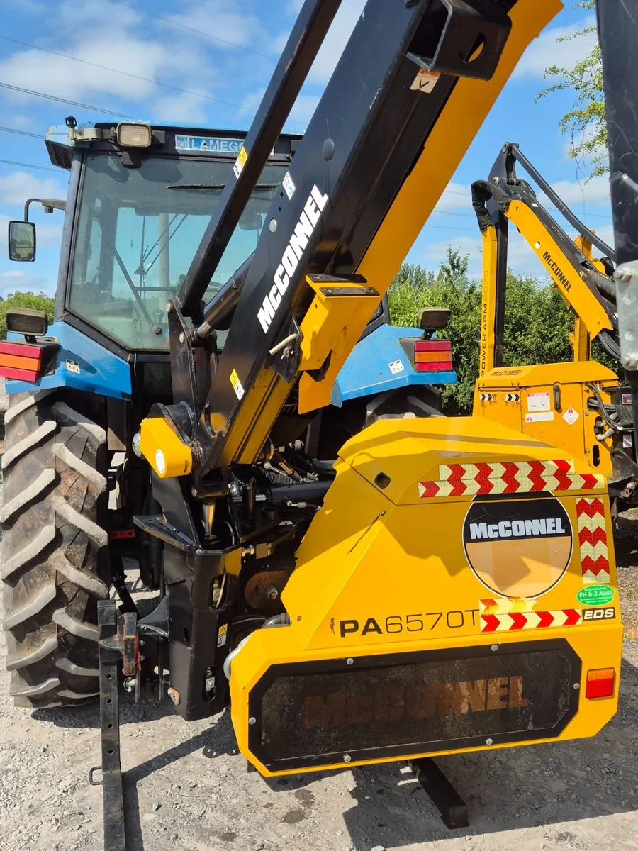 Mcconnel  PA6570T Hedgecutter - Image 1