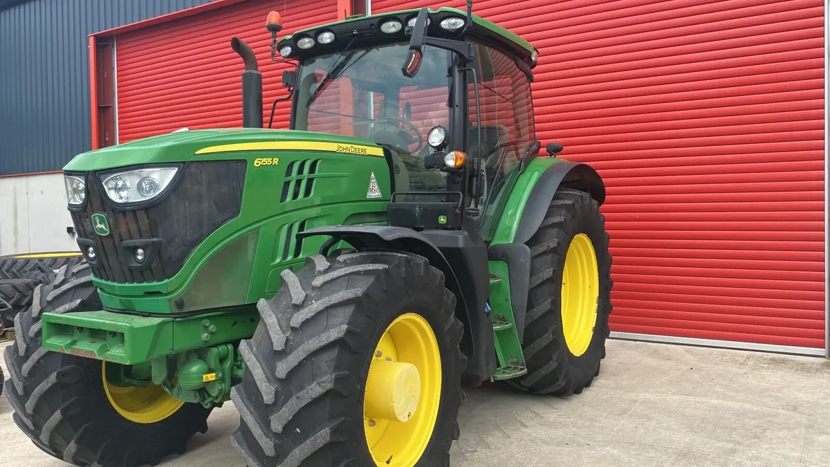 John Deere 6155R  2021 - Image 2