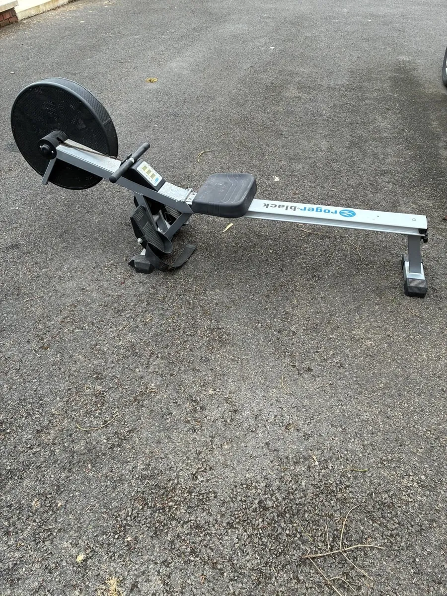 rowing machine - Image 2