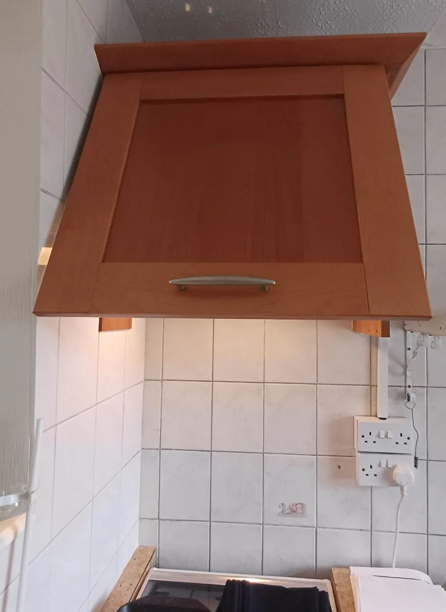 Kitchen Units - Image 2