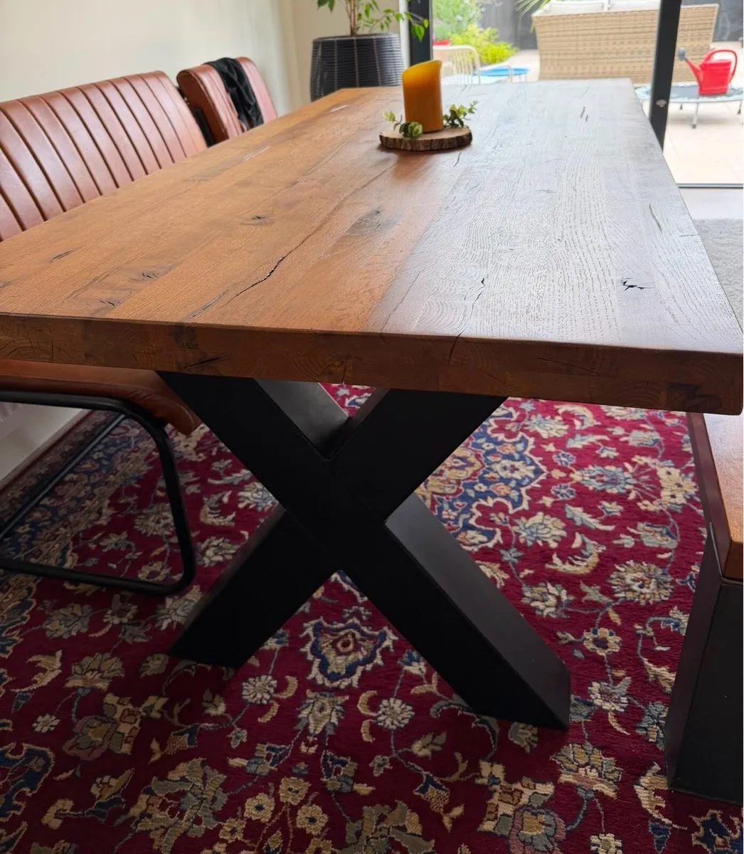 Kitchen table, 2 chairs, 1 sofa bench - Image 4