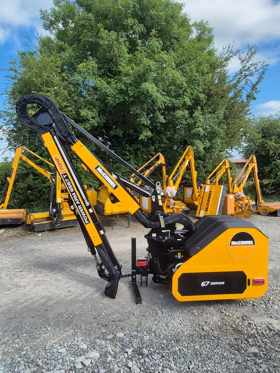 Mcconnel PA6567T Hedgecutter **New** - Image 1