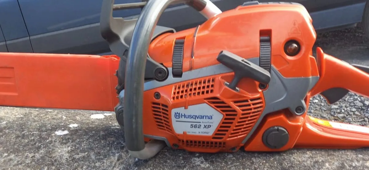 HUSQVARNA PROFESSIONAL CHAINSAW 562XP - Image 3