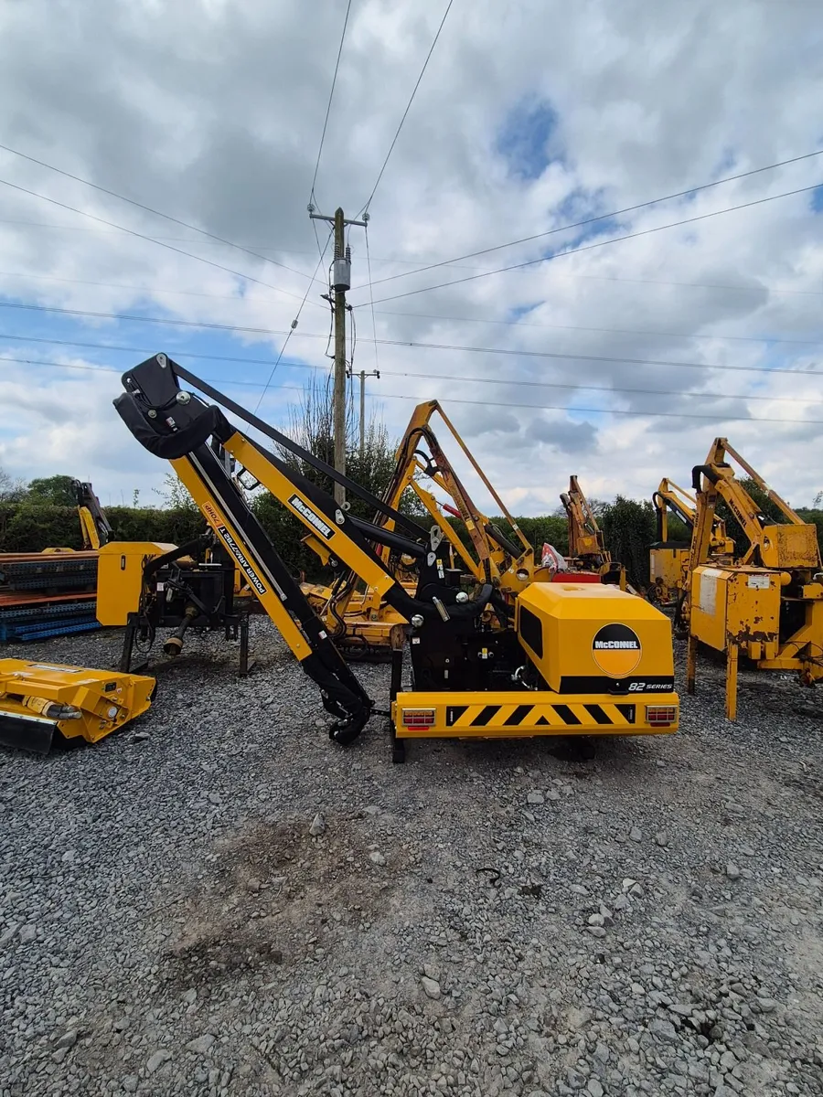 Mcconnel PA6582T/PA7782T Hedgecutter *New* - Image 1